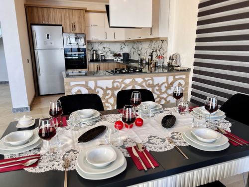  gece  -  Kasım
  | Kalkan Kördere’de Sonsuz Deniz Manzaralı, Isıtmalı Havuzlu Lüks Villa